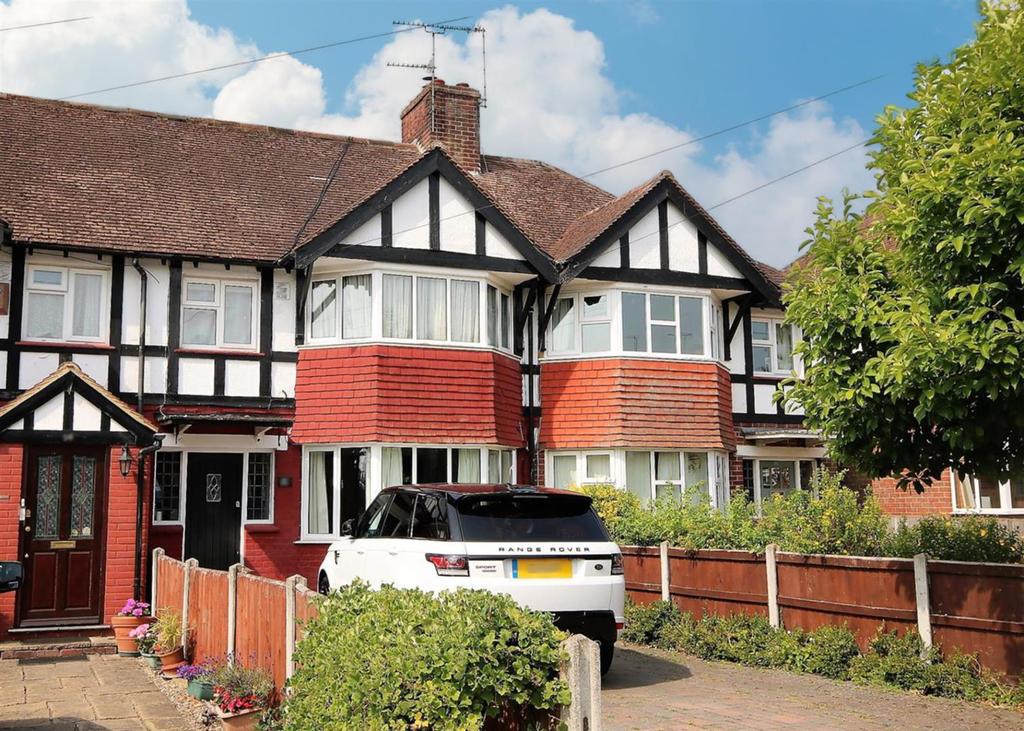 Harcourt Drive, Canterbury, Kent 4 bed house £450,000