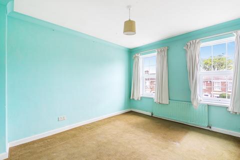 45 Heathfield Park, Midhurst, GU29 9HL