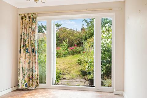 45 Heathfield Park, Midhurst, GU29 9HL