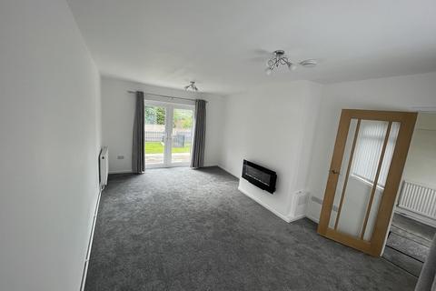 3 bedroom end of terrace house to rent, New Mill Road, Sketty, Swansea, SA2