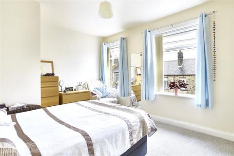23 Grange Avenue, Marsden, Huddersfield, HD7 6AQ