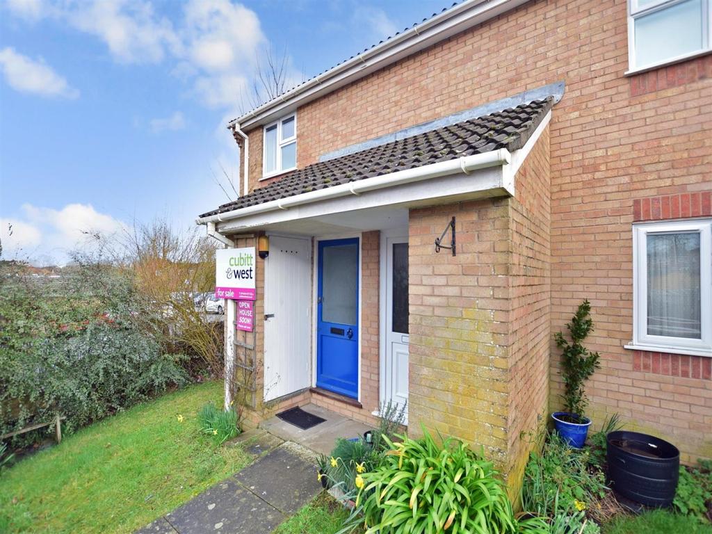 Beech Hill Haywards Heath RH16 1 bed £800 pcm (£185 pw)