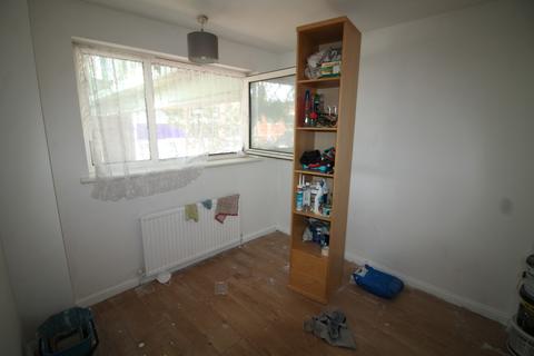 100 Star Lane, London, E16 4PR