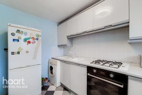 65 Highfield Hill, London, SE19 3PT