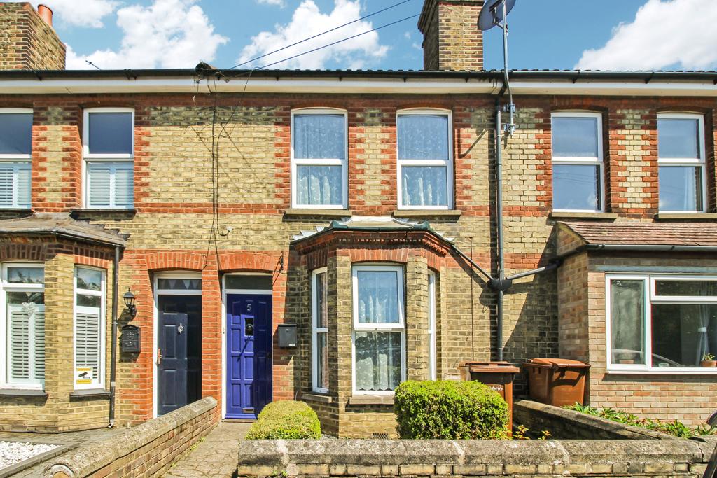 Kent Road, Halling, Kent, ME2 1AR 2 bed terraced house £250,000