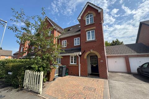 3 bedroom townhouse to rent, Steeple Way, Stoke-on-Trent, ST4