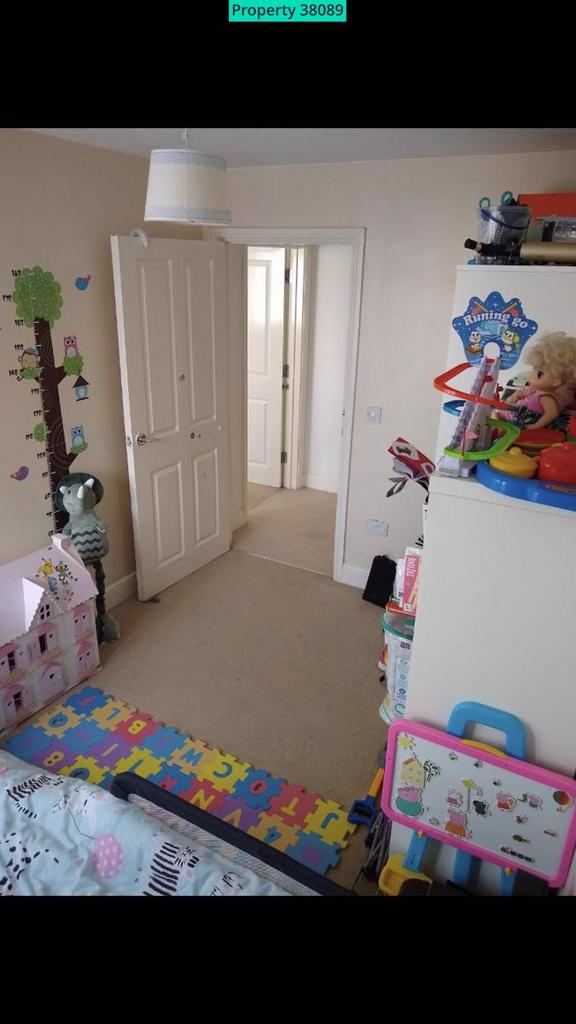 2nd Double bedroom