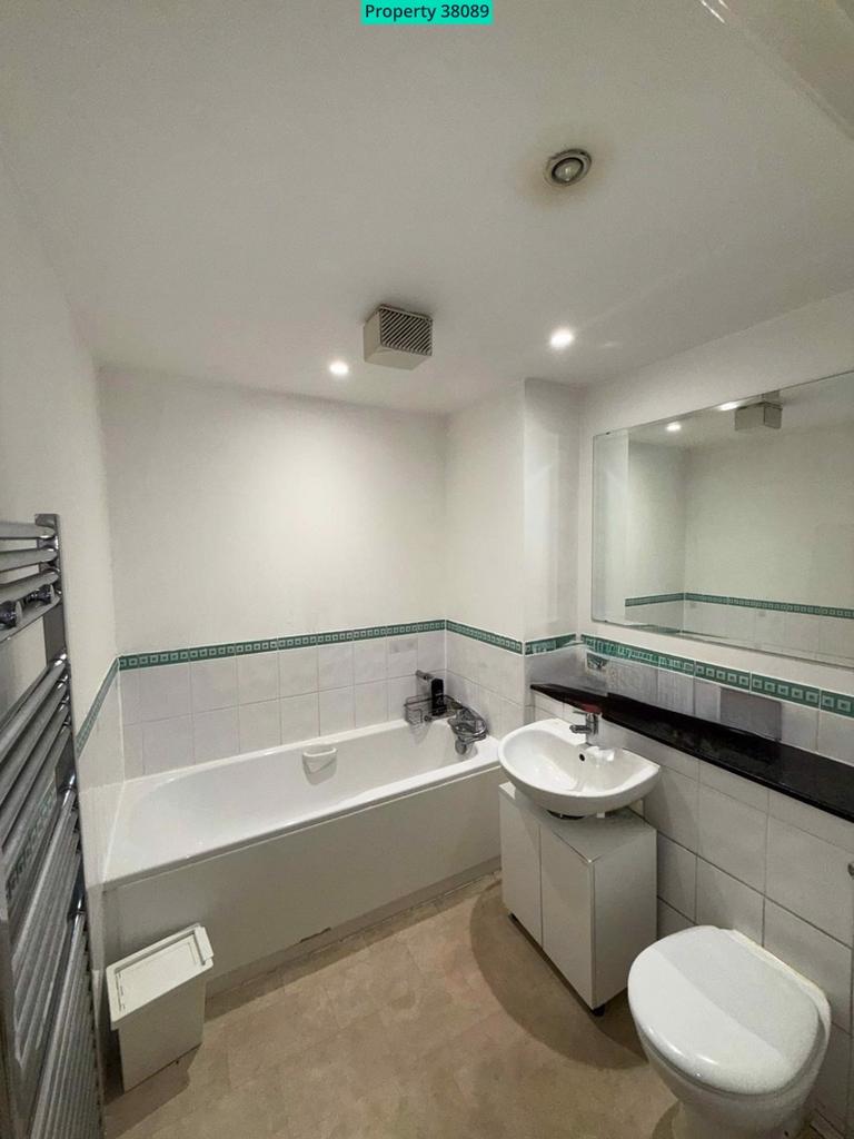 Main bathroom