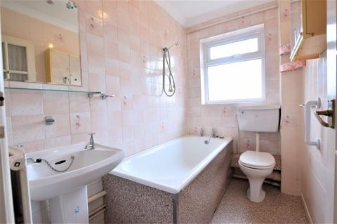 3 Chapman Road, Clacton-on-sea, CO15 6PT