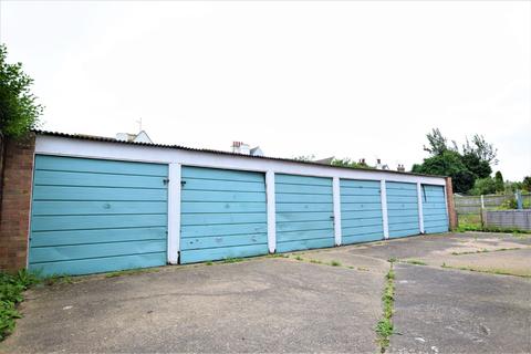 3 Chapman Road, Clacton-on-sea, CO15 6PT