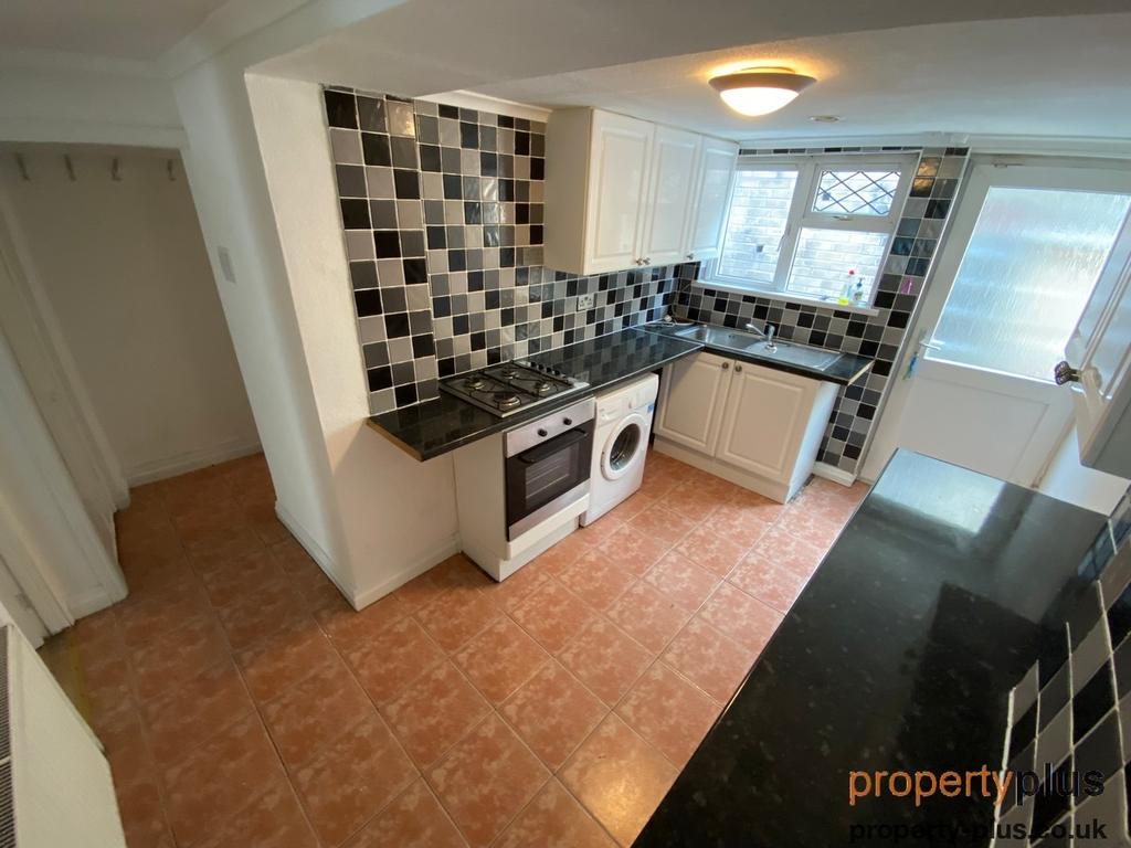 Thomas Street Tonypandy Tonypandy 3 bed terraced house £99,950