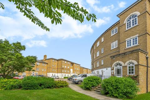41 Gilbert Close, London, SE18 4PT