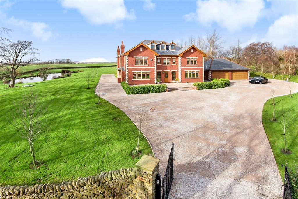 Plumpton Manor, Moss House Lane, Preston 5 bed detached house for sale