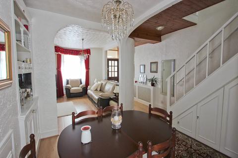 96 Godwin Road, London, E7 0LP