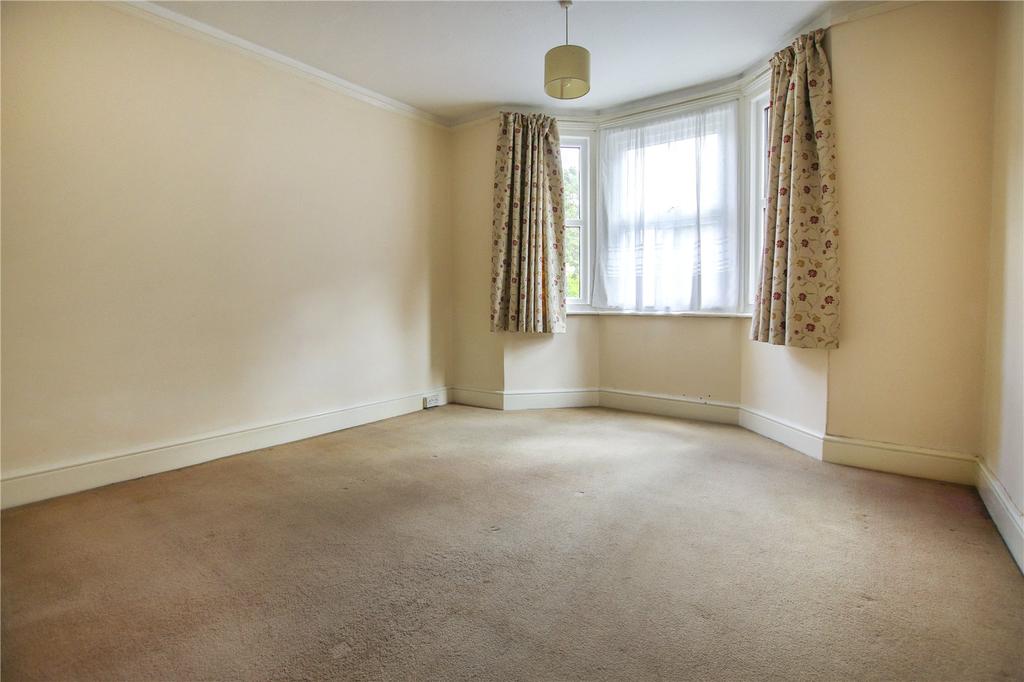 Queens Road, Sunninghill, Ascot... 3 bed semidetached house £500,000