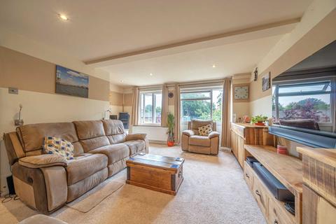 3 Knighton Close, Caversham, Reading, RG4 7SZ