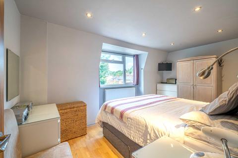 3 Knighton Close, Caversham, Reading, RG4 7SZ