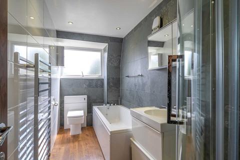 3 Knighton Close, Caversham, Reading, RG4 7SZ