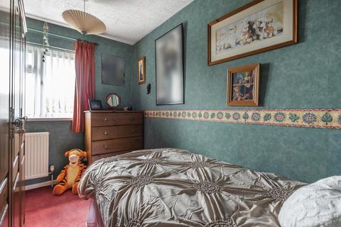 1 Brompton Crescent, Aylesbury, HP19 9JX