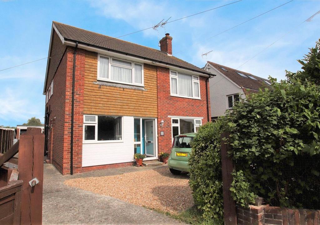 North Lane, East Preston, Littlehampton, BN16 2 bed apartment £275,000