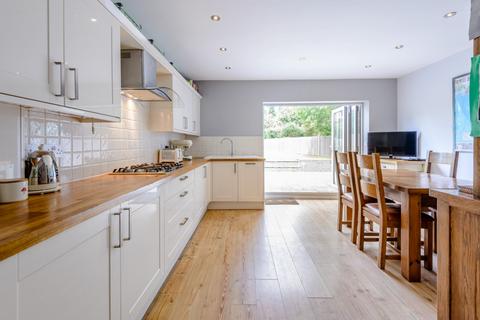 12 Trinity Crescent, Ascot, SL5 0NQ