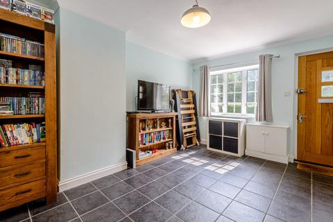 12 Trinity Crescent, Ascot, SL5 0NQ