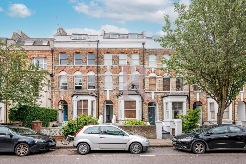 Marlborough Road N19 1 bed flat for sale - £375,000