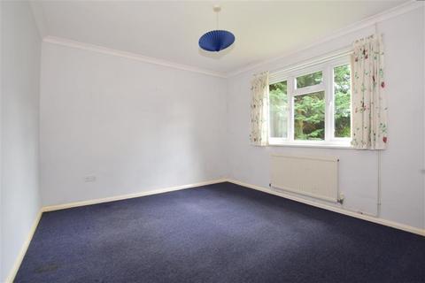 Cedar Croft Bagham Cross, Chilham, Canterbury, CT4 8DU