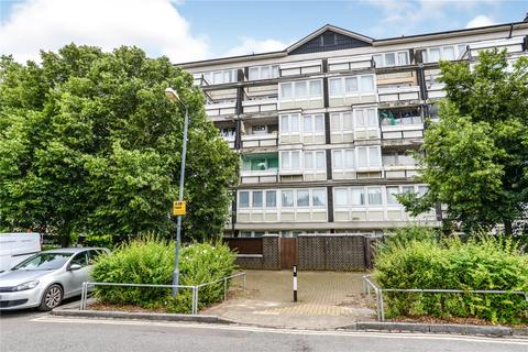 306 Nightingale Vale, London, SE18 4EH