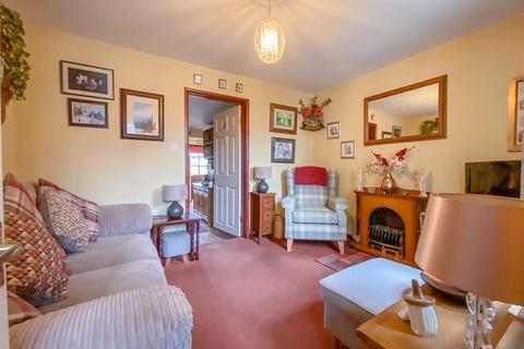 5 Lower Berrycroft, Berkeley, GL13 9AE