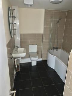 2 bedroom flat to rent, 15 Ednam Court, Ednam Road, Dudley, DY1 1AG