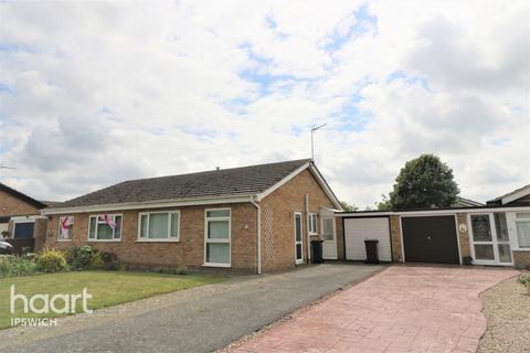 30 Fraser Road, Bramford, Ipswich, IP8 4HS