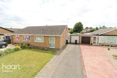 30 Fraser Road, Bramford, Ipswich, IP8 4HS