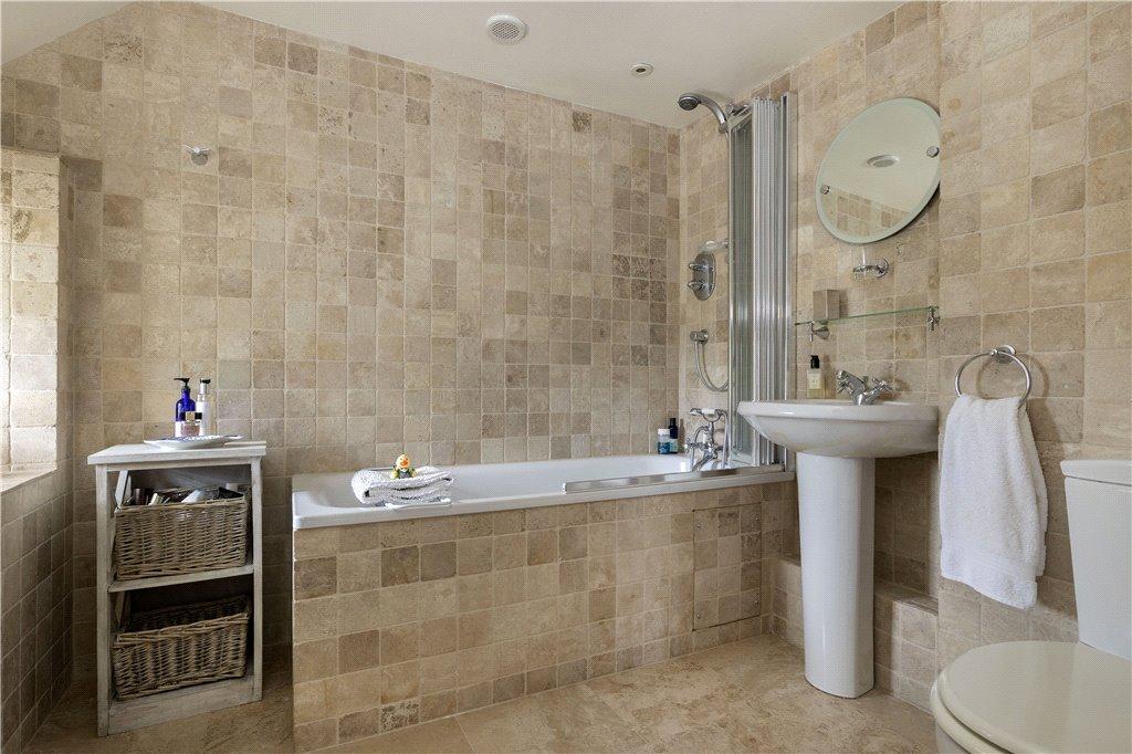 Bedroom Two En-Suite