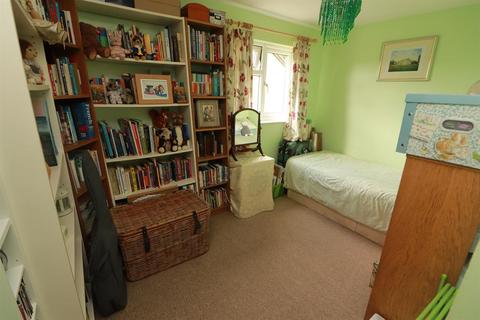33 Wavell Close, Yate, Bristol, BS37 5UL