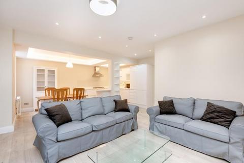 3 bedroom apartment to rent, Carlton Hill, St Johns Wood, NW8