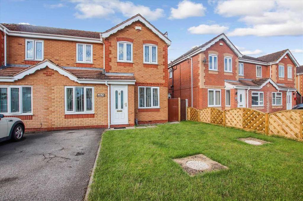 Orchid Road, Lincoln 3 bed semidetached house £200,000