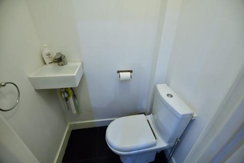 45 Queens Road, Feltham, TW13 5AW