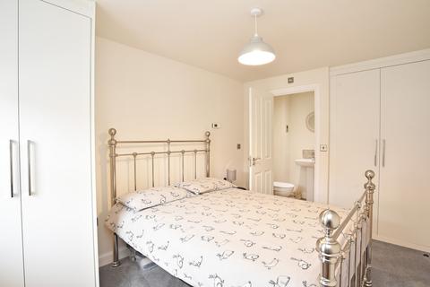 43 Meadow Place, Harrogate, HG1 4WE