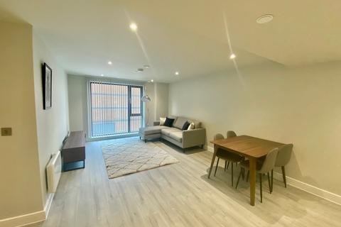 2 bedroom apartment to rent, St Martins Place, City Centre, Brimingham