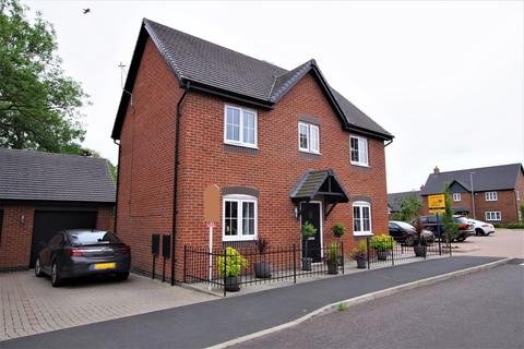 19 Geoff Morrison Way, Uttoxeter, ST14 7SR