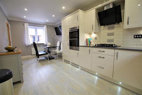 19 Geoff Morrison Way, Uttoxeter, ST14 7SR