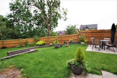 19 Geoff Morrison Way, Uttoxeter, ST14 7SR