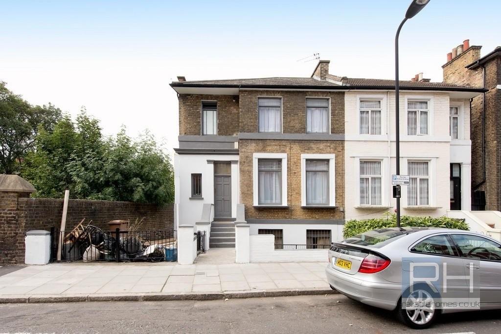 Navarino Road, Hackney, London, E8 1 bed £1,500 pcm (£346 pw)