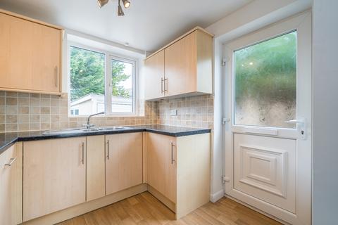 47 Ghyllroyd Drive, Birkenshaw, Bradford, BD11 2ET