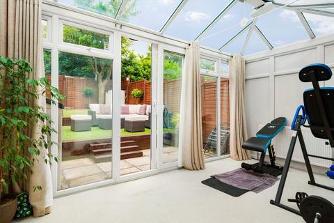 44 The Close, Henley-on-thames, RG9 1SR