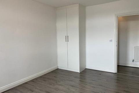 1 bedroom apartment to rent, Corporation Street, Hp13