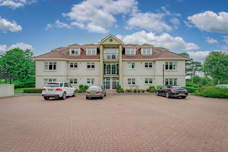 2F Milton Wynd, Turnberry KA26 9LG 2 bed flat £164,000