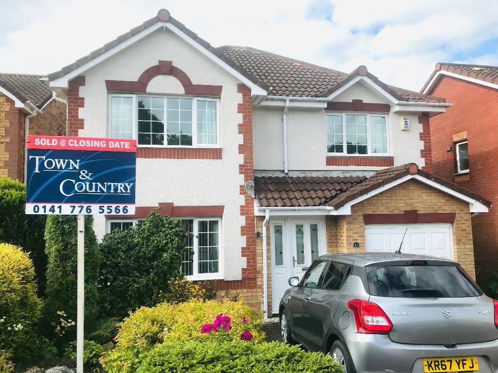 Waverley Park, Kirkintilloch, G66 2BL 4 bed detached villa £240,000