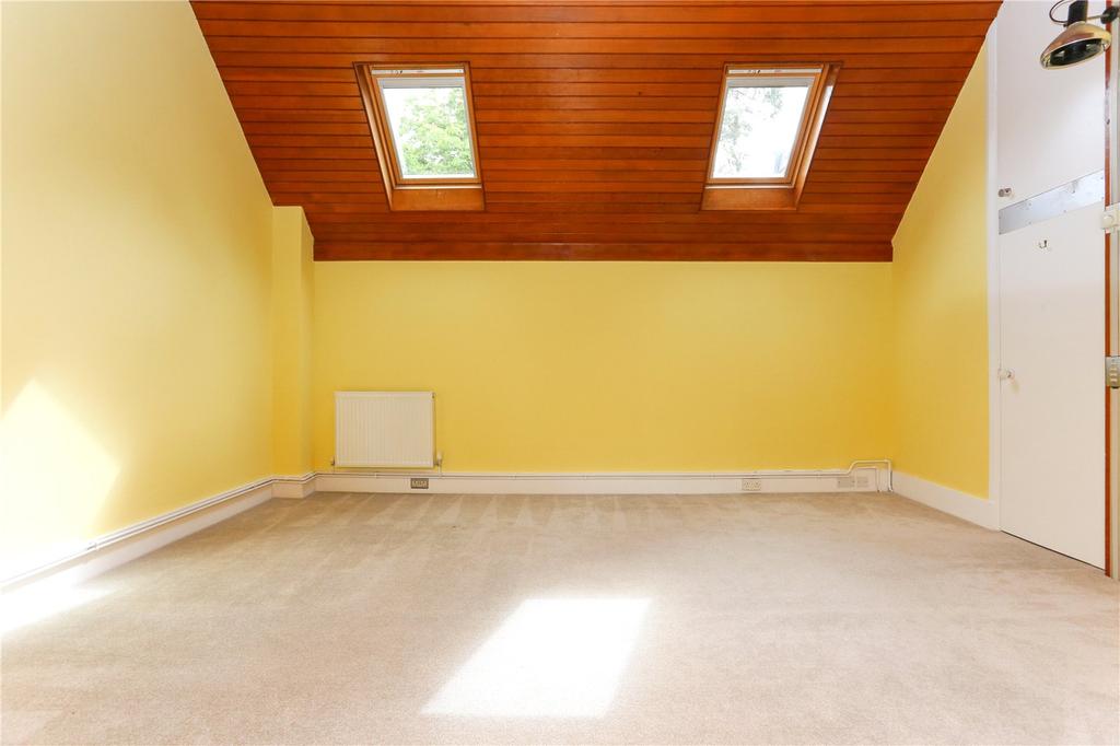 Studio Room